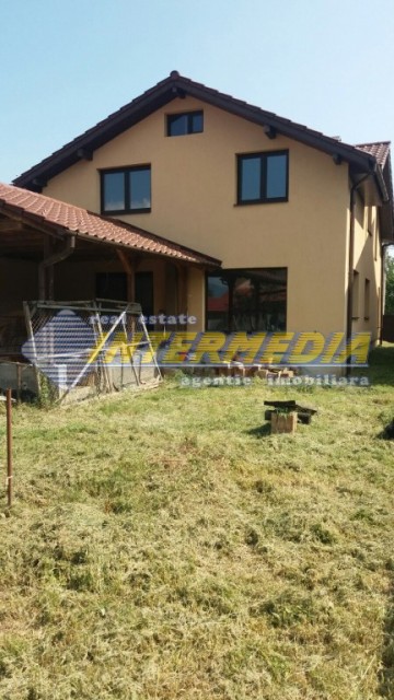 casa-noua-de-vanzare-90-finisata-alba-iulia